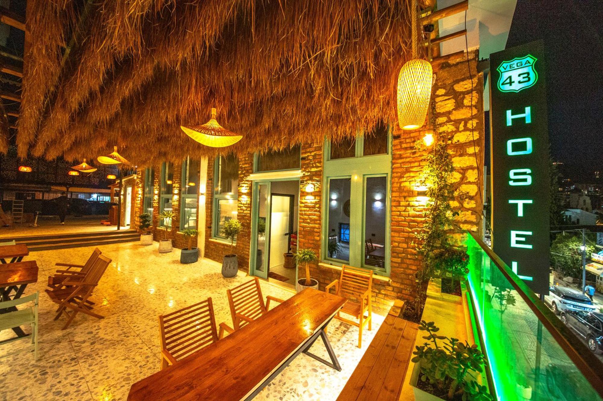 Vega 43 Hostel Saranda Zewnętrze zdjęcie